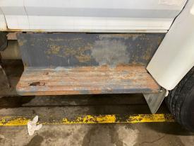 Ford F800 Right/Passenger Step (Frame, Fuel Tank, Faring) - Used