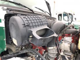 Volvo VNL Air Cleaner - Used