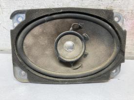 Peterbilt 579 Speakers A/V Equipment (Radio), Door Mounted Speaker | P/N EAS15DX142B