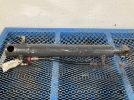 New Holland L185 Right/Passenger Hydraulic Cylinder - Used | P/N 87038982