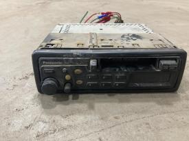 International 9200 Cassette A/V Equipment (Radio) | P/N CQ1000EU