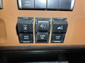 Freightliner CASCADIA Fifth Wheel Dash/Console Switch - Used