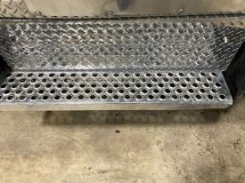 Kenworth T880 Right/Passenger Step (Frame, Fuel Tank, Faring) - Used