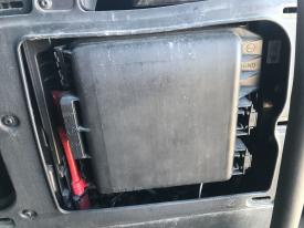 Freightliner CASCADIA Right/Passenger Fuse Box - Used