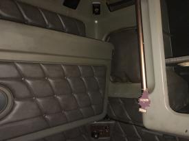 Freightliner Classic Xl Sleeper Bunk - Used
