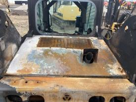 Gehl R165 Hood - Used | P/N 50304292