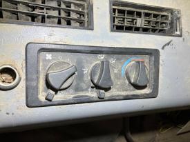 Freightliner FL112 Heater A/C Temperature Controls - Used