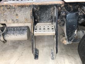 Freightliner COLUMBIA 120 Step (Frame, Fuel Tank, Faring) - Used
