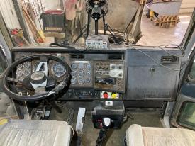 1984-2001 Kenworth W900B Dash Assembly - Used