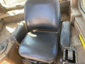 CAT D6H Seat - Used | P/N 3V8252