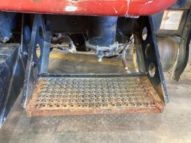 Mack RD600 Left/Driver Step (Frame, Fuel Tank, Faring) - Used