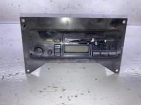 International 8100 Tuner A/V Equipment (Radio)