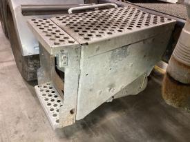 Kenworth T600 Step (Frame, Fuel Tank, Faring) - Used