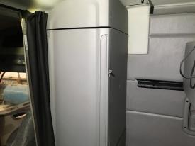 Peterbilt 579 Right/Passenger Sleeper Cabinet - Used