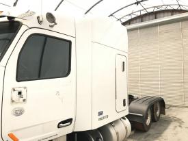2013-2025 Peterbilt 579 White For Parts Sleeper - For Parts