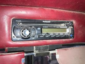 Peterbilt 385 CD Player A/V Equipment (Radio)