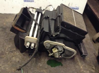 Kenworth T680 Heater Assembly - 14105AD