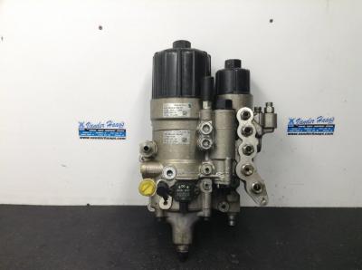 Detroit DD15 Fuel Filter Assembly - A4720903452