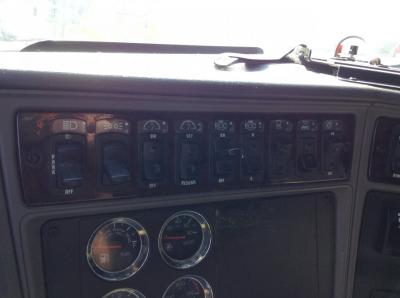 Kenworth T700 Dash Panel
