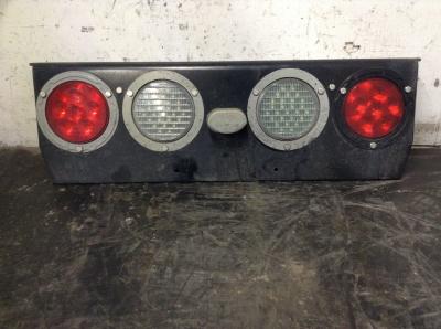 Kenworth T660 Tail Panel - A11-1262