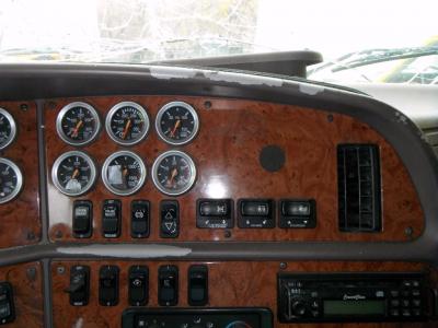 Peterbilt 387 Dash Panel