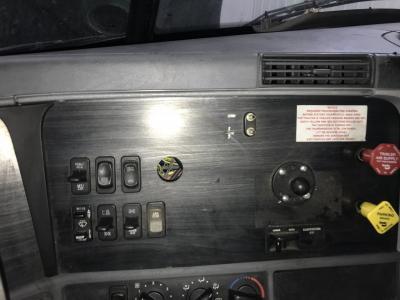 Freightliner Columbia 112 Dash Panel