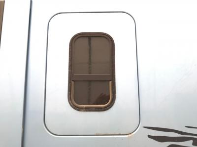 Freightliner Cascadia Sleeper Door
