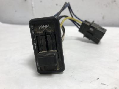 International 9400 Dash / Console Switch - 2029843C2