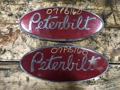 Peterbilt 387 Emblem - 21-13885