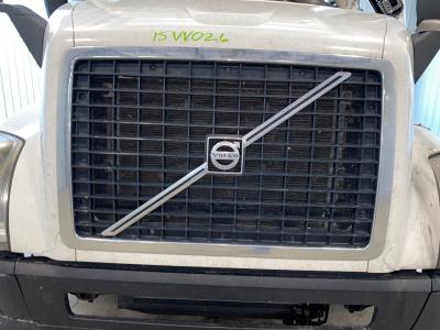 Volvo VNL Grille
