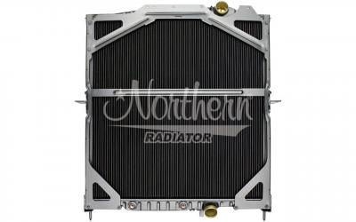 Volvo VNL Radiator - VG73WFOC