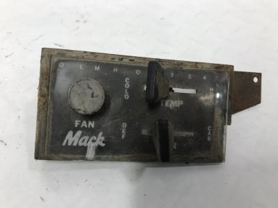 Mack DM600 Heater & AC Temperature Control