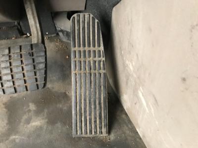 Freightliner Cascadia Foot Control Pedals