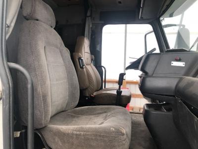 Volvo VNL Seat, non-Suspension