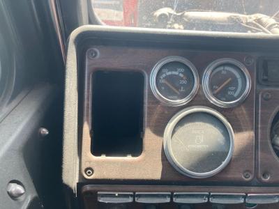Freightliner Classic XL Dash Panel - A22-40285-001