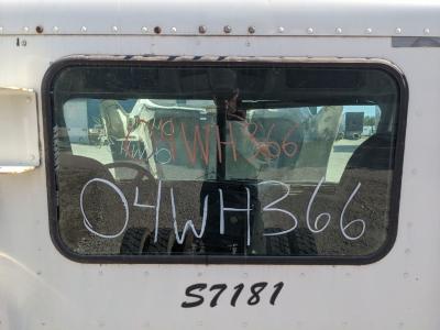 Freightliner Columbia 120 Back Glass