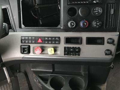 Freightliner Cascadia Dash Panel