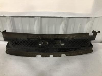 Freightliner Cascadia Cab, Misc. Parts - 05-33032-0000
