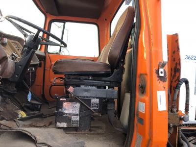 Ford LT8000 Seat, Mechanical Suspension