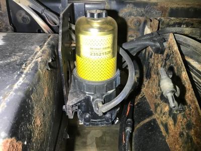 Cummins ISM Fuel Filter Assembly - 382