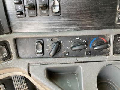 Freightliner Columbia 120 Heater & AC Temperature Control - A2254708205