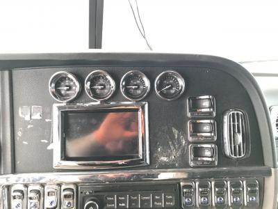 Peterbilt 386 Dash Panel - S646024200
