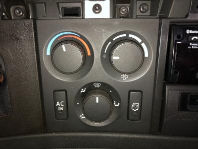 Volvo VNR Heater & AC Temperature Control