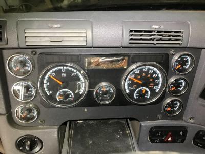 Freightliner Cascadia Instrument Cluster - A22-72307-000