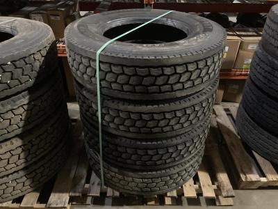Freightliner Cascadia Tires