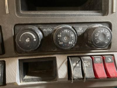 Kenworth T880 Heater & AC Temperature Control