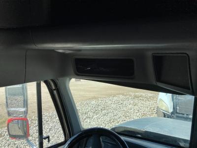 Freightliner Columbia 120 Console