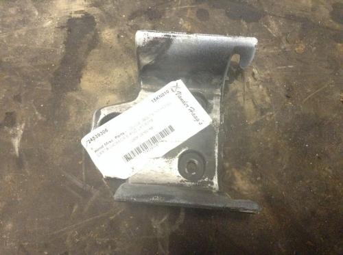 2015 Kenworth T680 Guide, Bolts To Hood, Cast# 04088ca 6 And L67-6018b: P/N L676018B