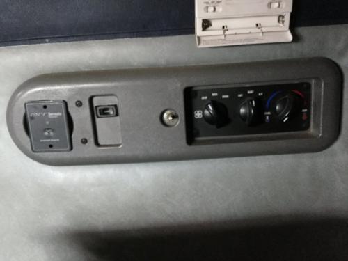 2011 Mack CXU Control: Does Not Include Volume Knob