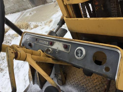 Hyster H70C Instrument Cluster